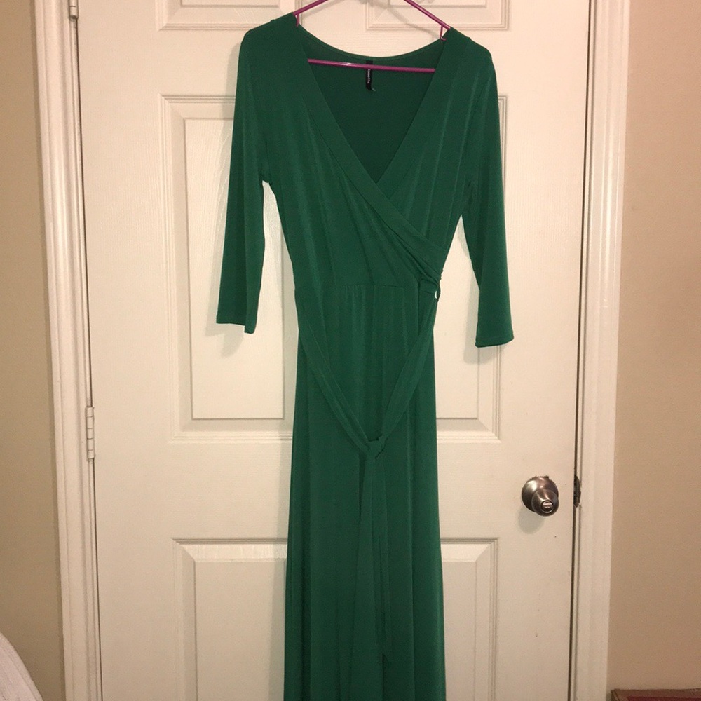 Beautiful Emerald Long Sleeve Dress